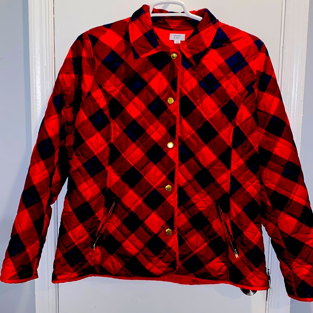 Crown & Ivy Christmas Red Plaid Quilted Puffer Jacket Gold Buttons Size XL